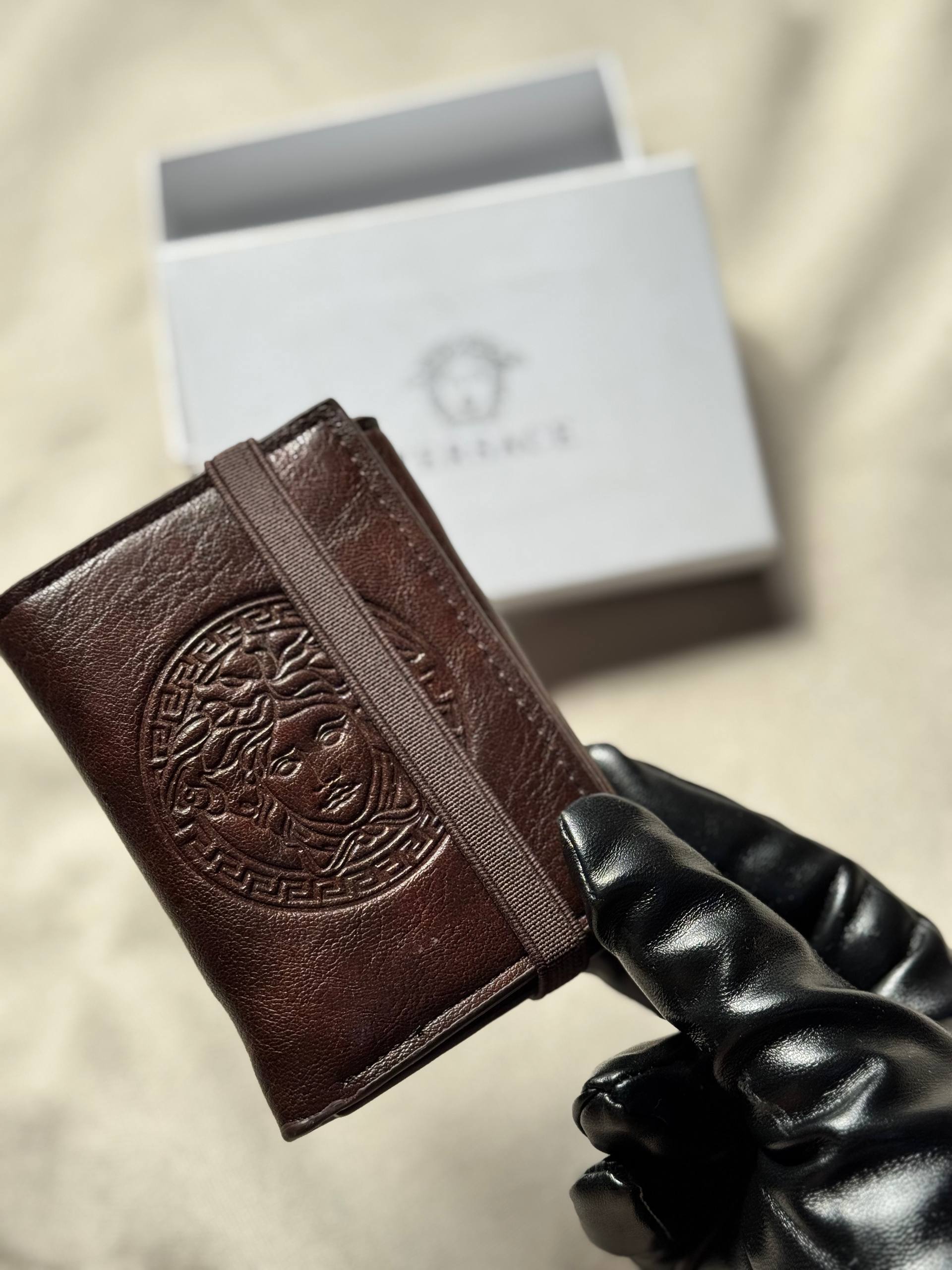 محفظة رجالية