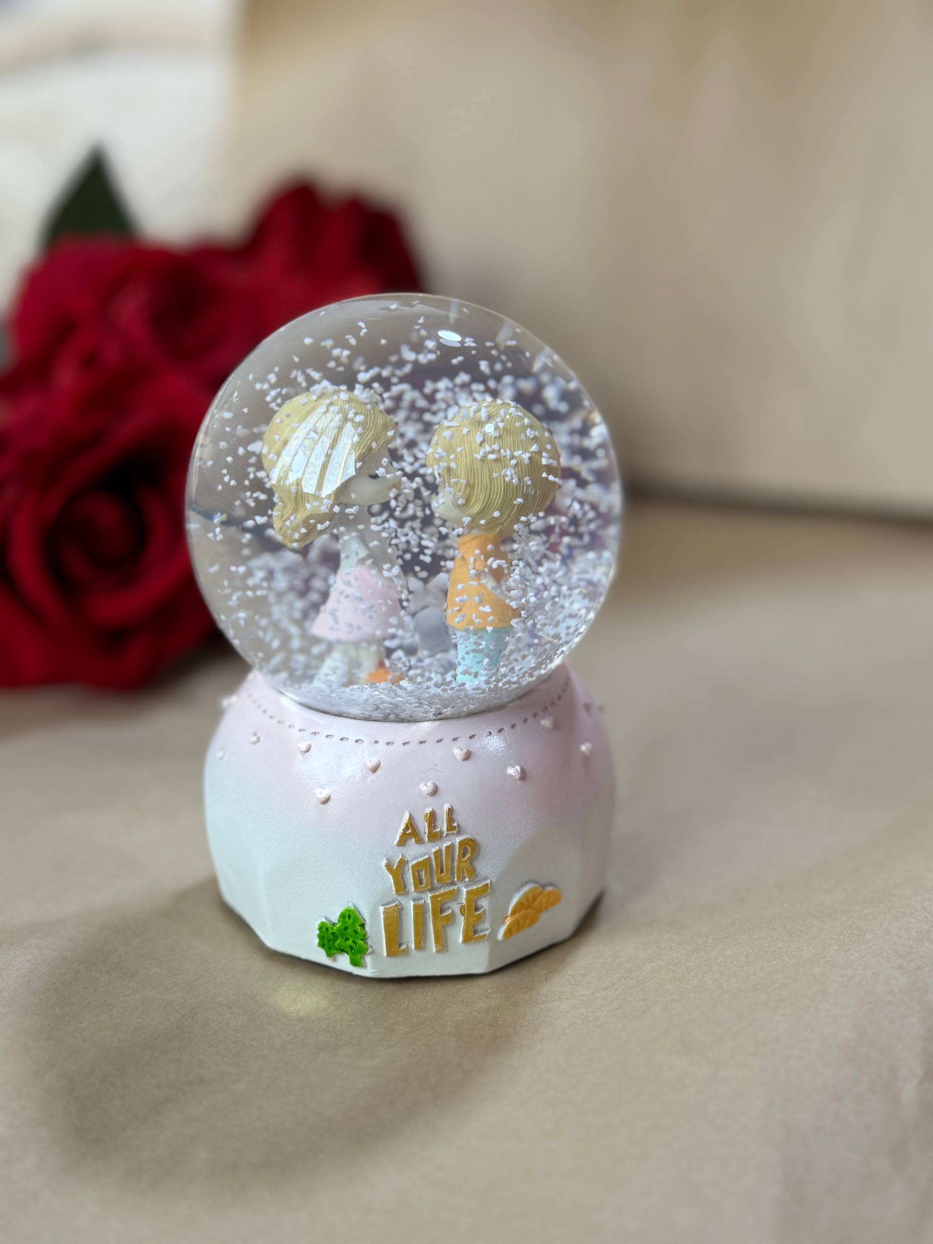 بلوره زجاجيه مع موسيقى