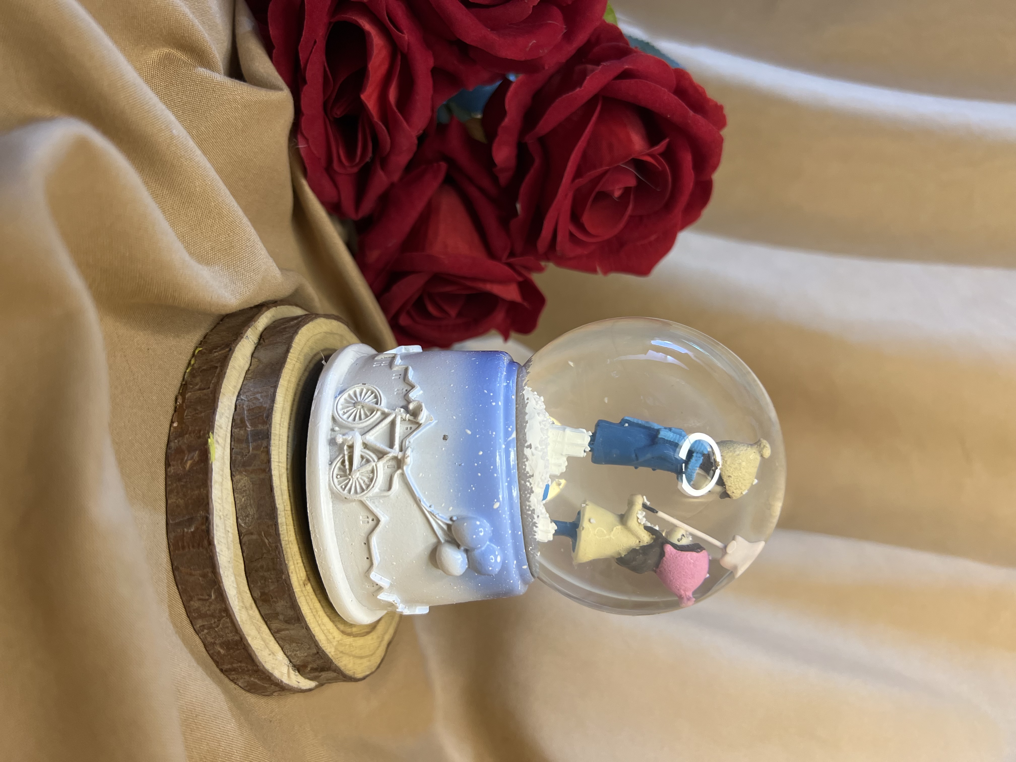 كرة ثلج بلورية موسيقية